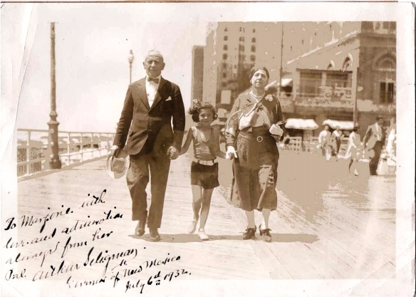 Arthur Seligman, Marjorie, and Eva May Cohen, 1932 Atlantic City